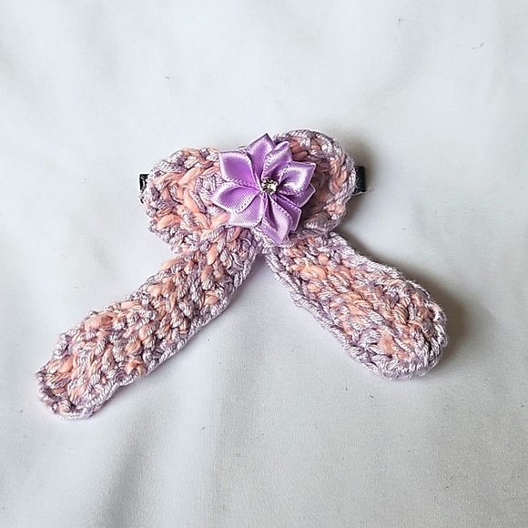 Hand Crafted Purple Crochet  Bow Hair Clip Accessory 2.5" black alligator clip - Picture 4 of 17